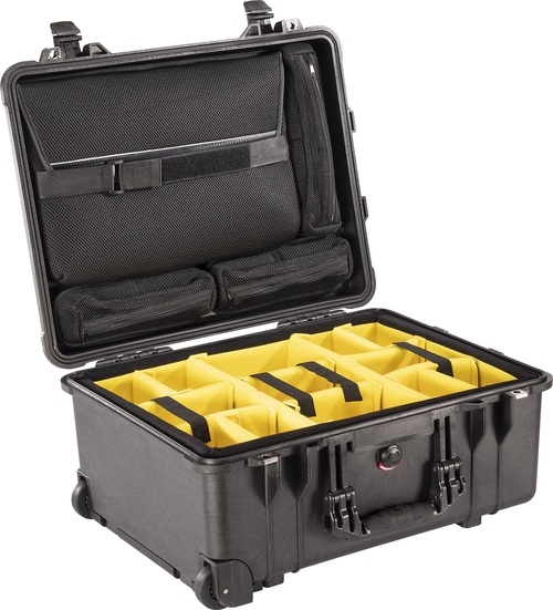Peli 1560 Studio Case with Wheels