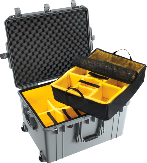 Peli 1637 Air Case with Wheels