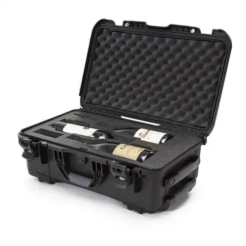 Nanuk 935 Case For 3 Wine Bottles - With Wheels - Black