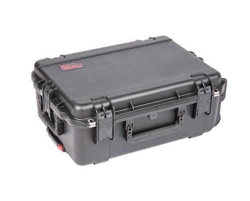 SKB 3I-2215-8B-C Case with Wheels (with Cubed Foam)