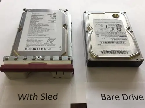 Turtle waterproof HD 07-509002 holds upto 3 x 3.5 Drives