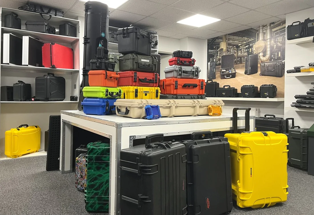 About Waterproof Cases