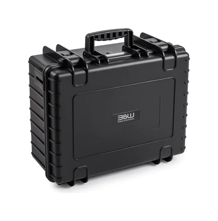 B&W Outdoor Case Type 6000 (PP.326): Black - Three-Quarter Front Closed