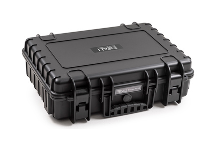 B&W Outdoor Case Type 6040 (PP.210): Black - Three-Quarter Front Closed