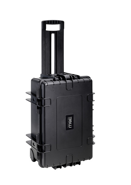 B&W Outdoor Case Type 6700 (PP.428) with Wheels: Black - Three-Quarter Front Upright Handel Extended