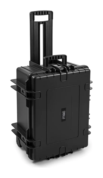 B&W Outdoor Case Type 6800 (PP.709) with Wheels: Black - Three-Quarter Front Upright Handel Extended
