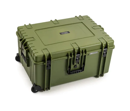 B&W Outdoor Case Type 7800 (PP.1570) with Wheels: Bronze Green - Three-Quarter