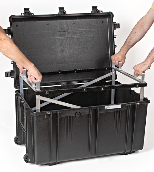 Explorer 7641 15U Rack Case With Wheels - Inside