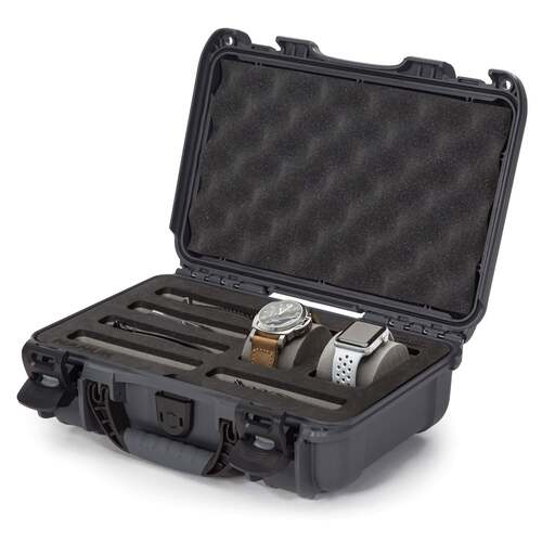 NANUK 909 2 WATCHES 5 KNIVES CASE