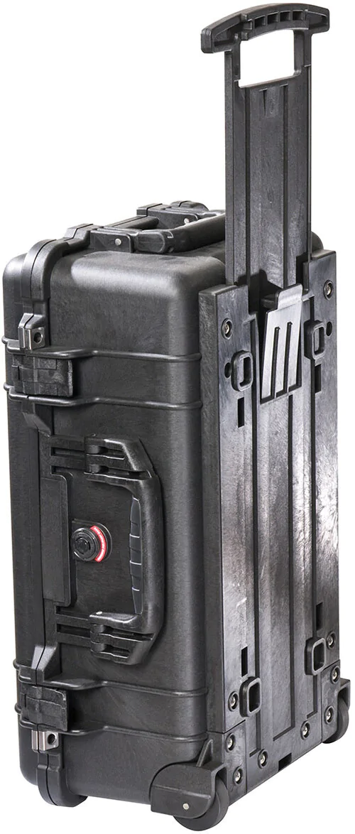 Peli 1510 case rear view with handle extended.