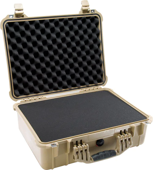 Peli 1520 Case With Foam SPECIAL OFFER