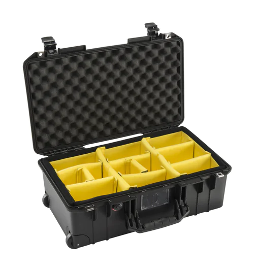 Peli 1535 Air Case Carry On with Wheels