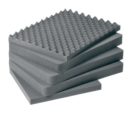 Peli 1610 Case with Wheels