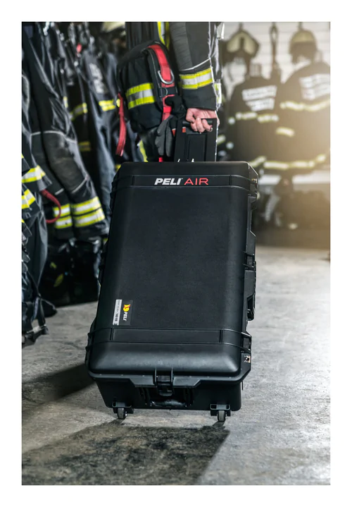Peli 1615 Air Case with Wheels