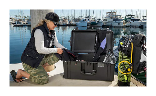 Peli 1646 Air Case with Wheels