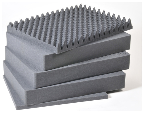 Peli 1660 Case With Foam SPECIAL OFFER