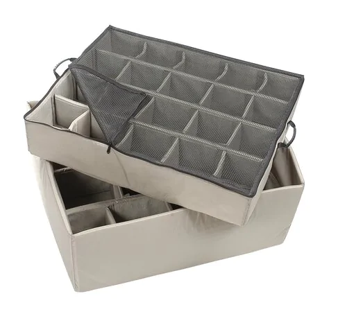 Peli 1690 Transport Case with Wheels