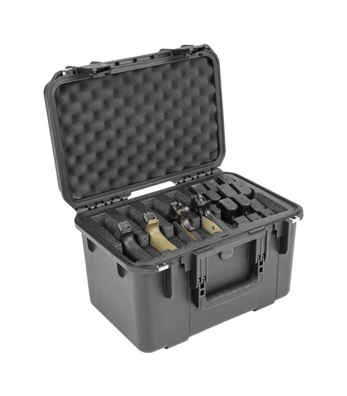 Inside of the SKB 3I-1610-10B-M Five Handgun Case