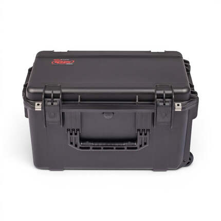 SKB 3I-2213-12B-E Case with Wheels (Empty)