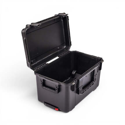 SKB 3I-2213-12B-E Case with Wheels (Empty)