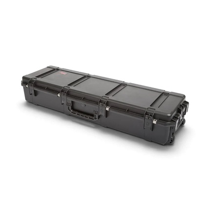 SKB 3i-5616-9B-L Case with Wheels (with Layered Foam)