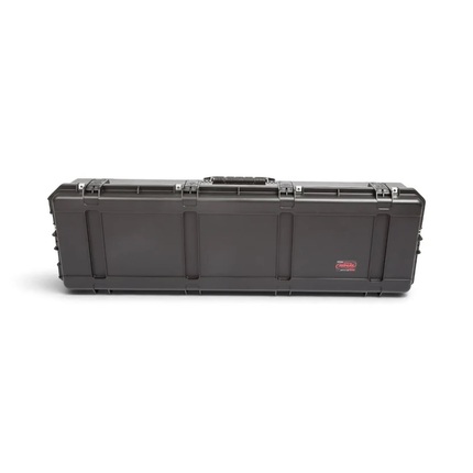 SKB 3i-5616-9B-L Case with Wheels (with Layered Foam)
