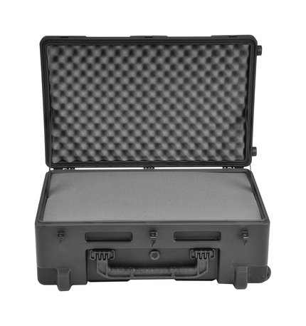 SKB rSeries 2817-10 Case with Wheels