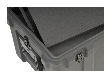 SKB rSeries 3214-15 Case with Wheels