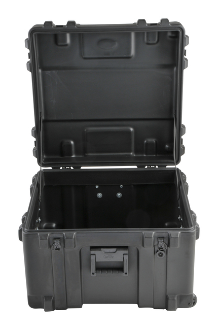 SKB rSeries 2423-17 Case with Wheels
