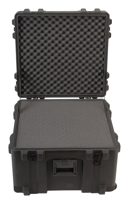 SKB rSeries 2423-17 Case with Wheels